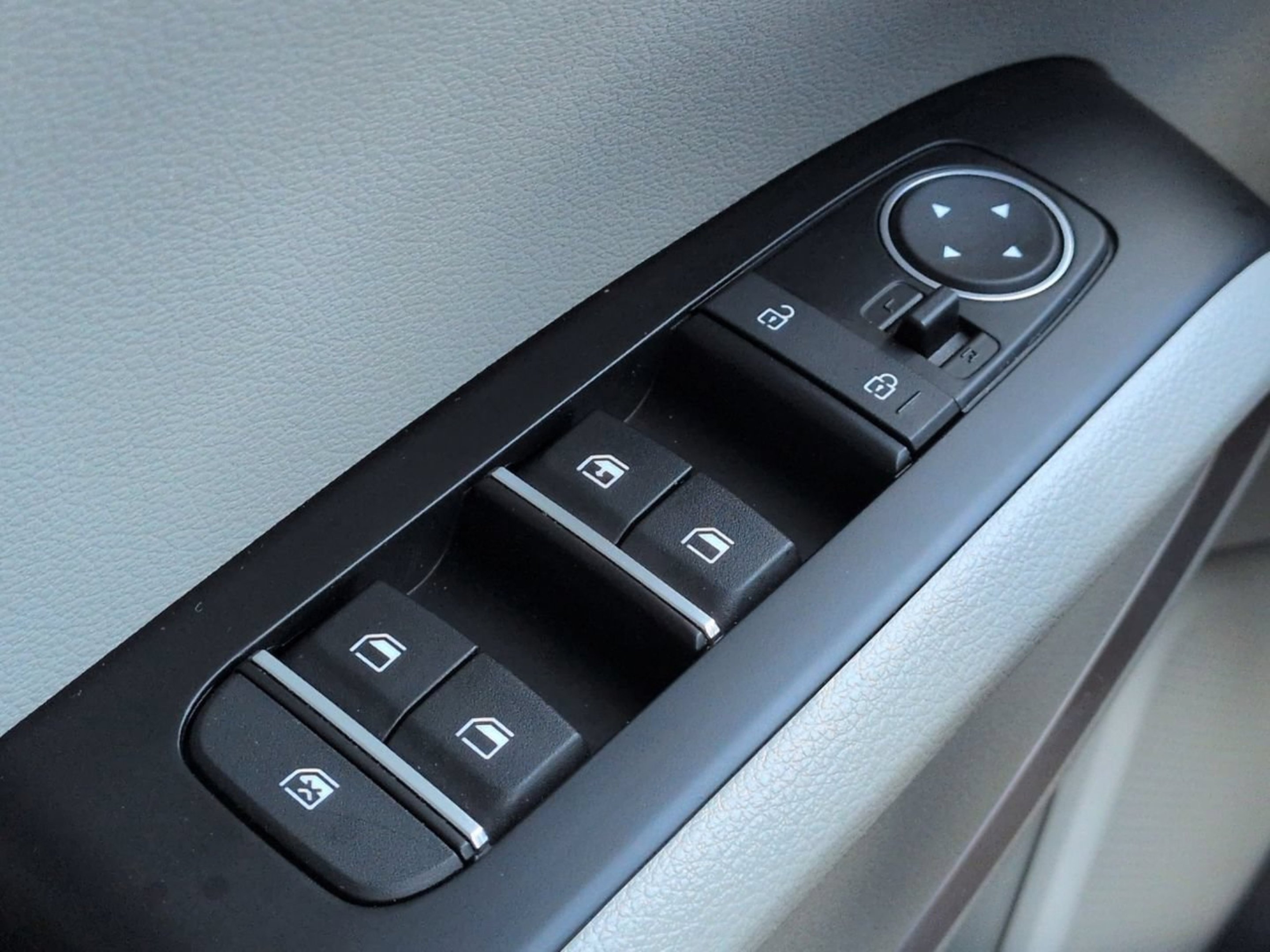 Used 2025 Gray Kia LX image 20