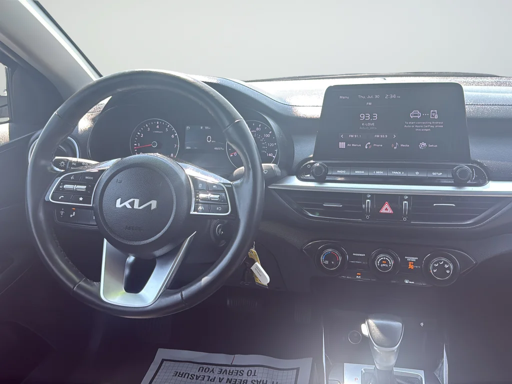 Used 2024 White Kia EX+ image 11