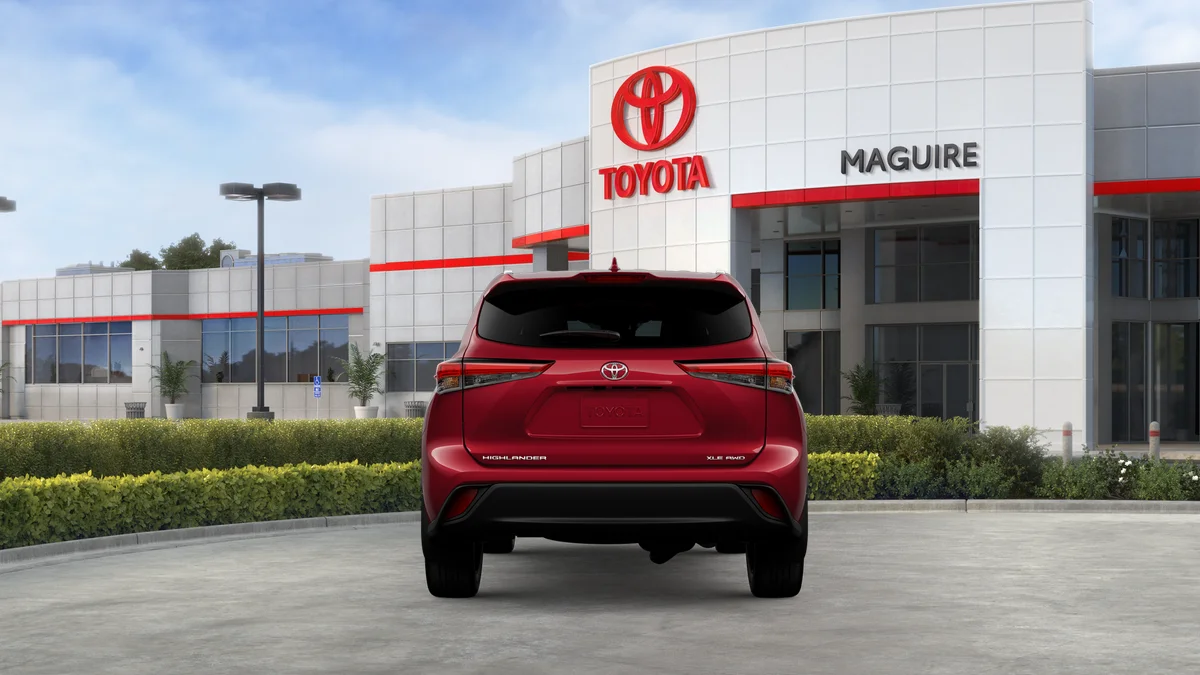 New 2026 Ruby Flare Pearl Toyota XLE image 21