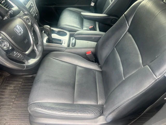 Used 2016 Gray Honda EX-L image 6