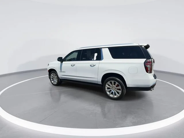 Used 2022 White Chevrolet Premier image 6