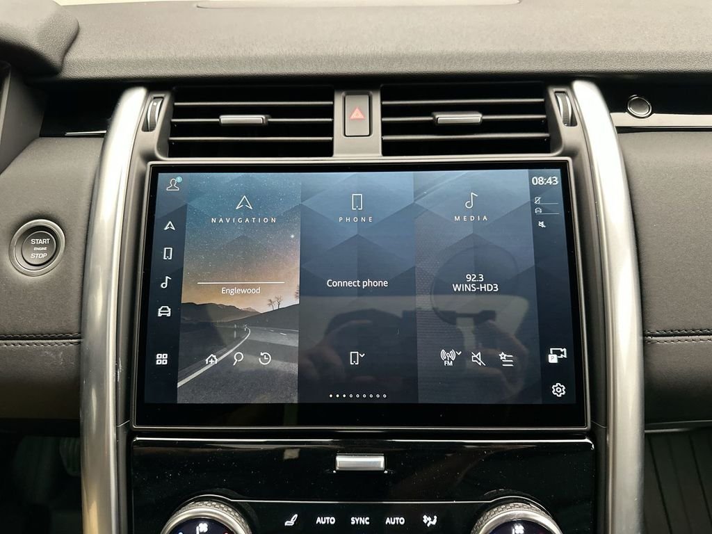 New 2026 Eiger Grey Land Rover S image 14