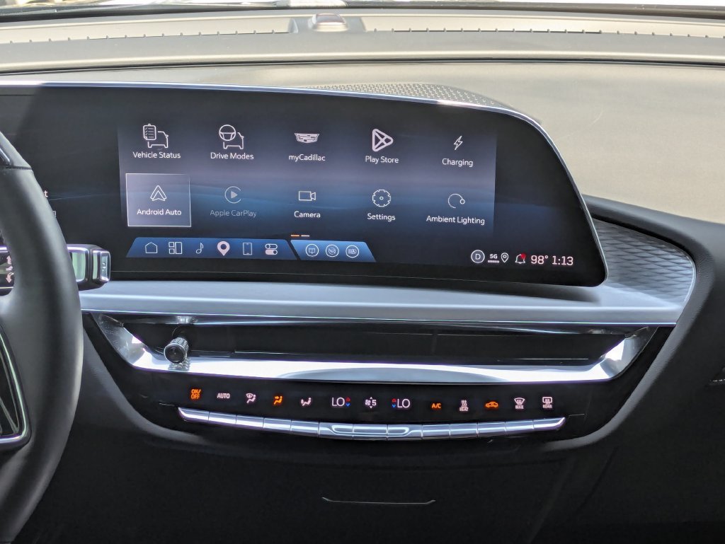 Used 2025 Black Cadillac Sport image 19