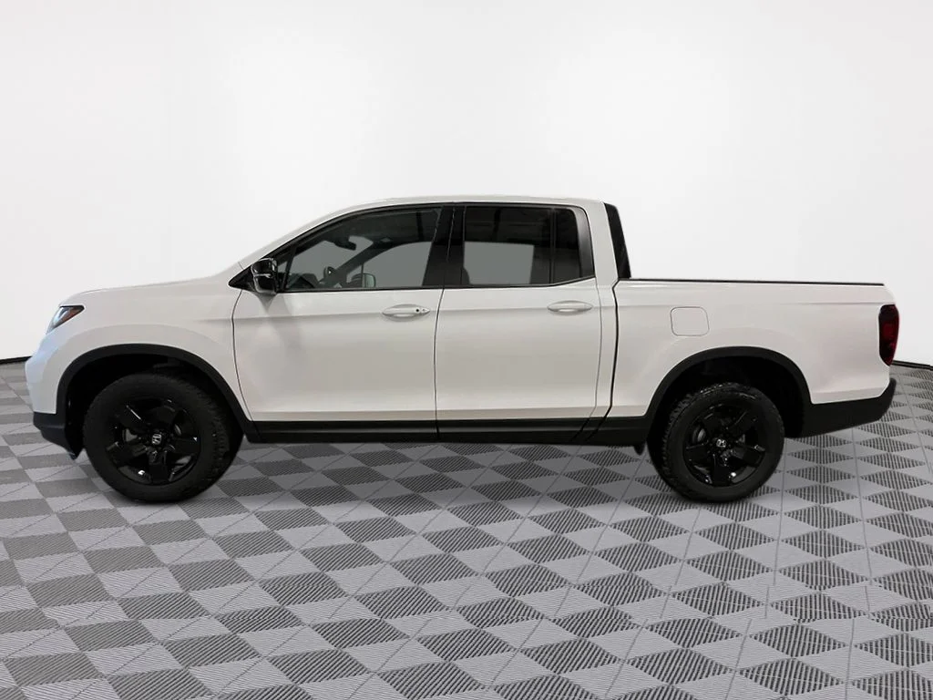 New 2026 Platinum White Pearl Honda Black Edition image 2