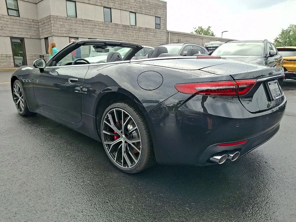 New 2026  Maserati  image 4