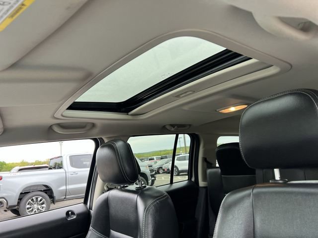 Used 2017 White Jeep High Altitude 4x4 image 15