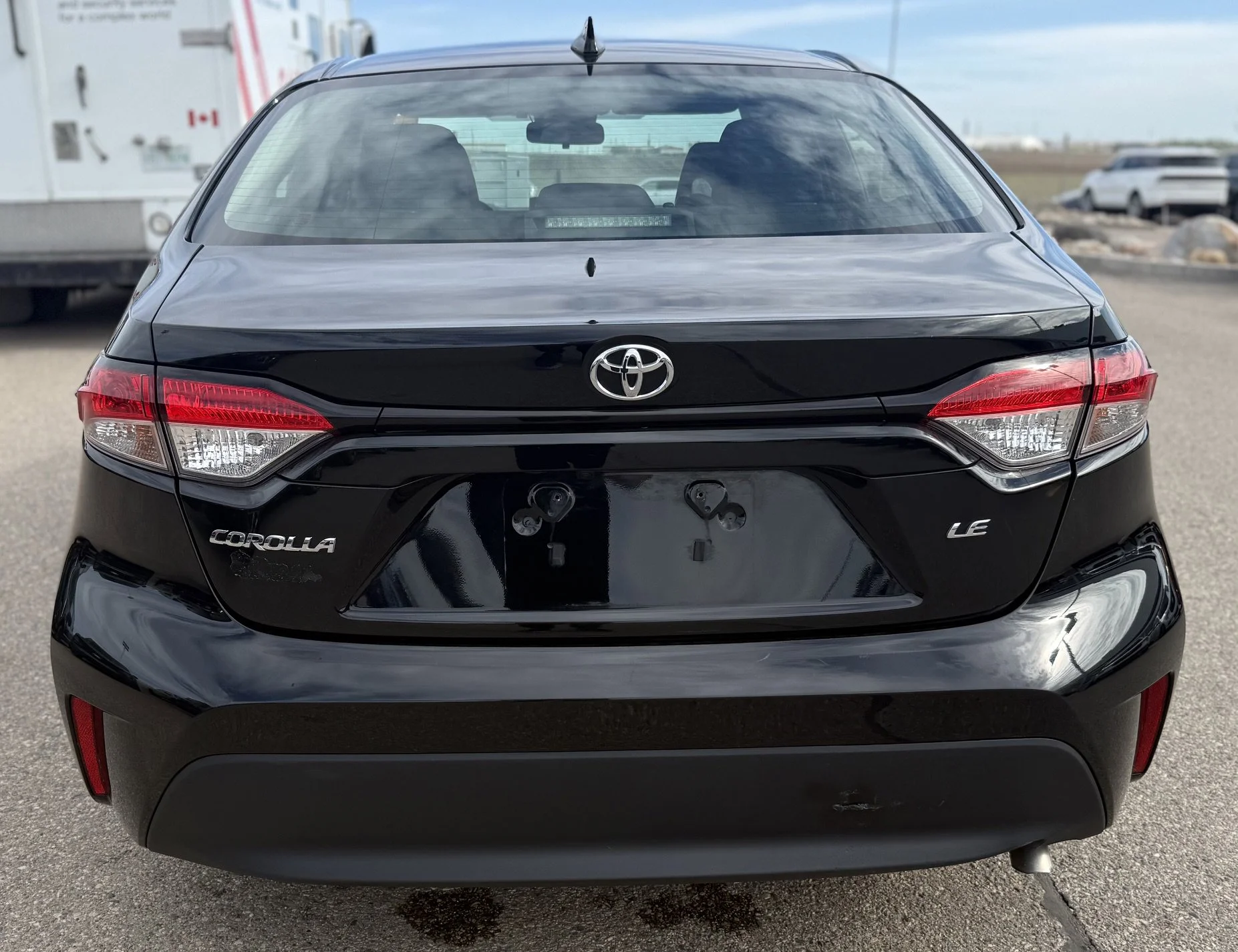Used 2023 BLACK Toyota LE image 4