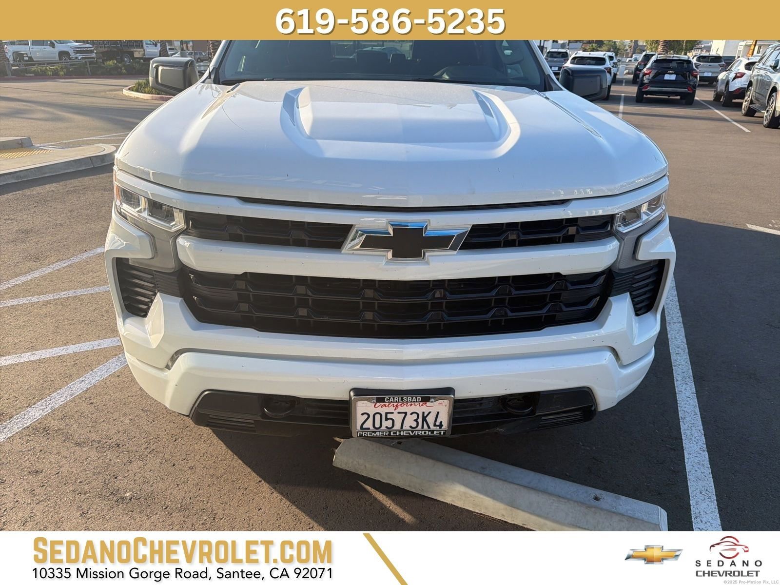 2025 Chevrolet Silverado 1500 RST Crew Cab Short Box's photo