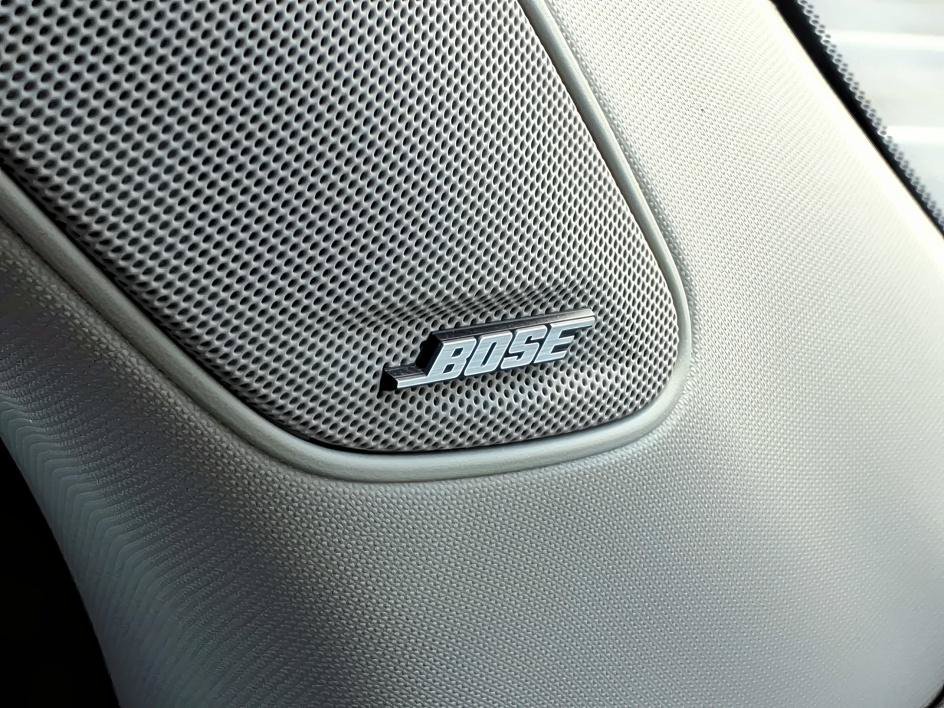 Used 2023 Platinum White Pearl Honda Touring image 21