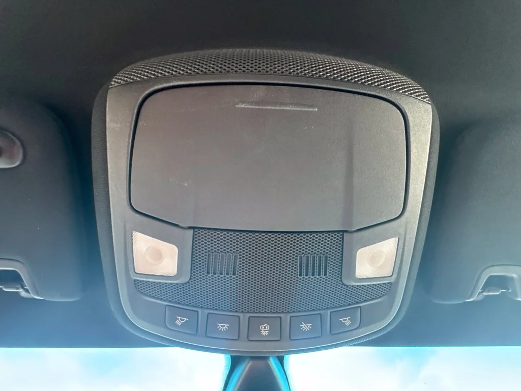 Used 2020 Silver Lincoln Standard image 25