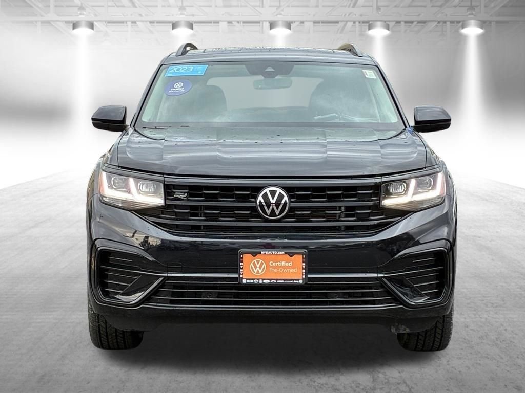 Used 2023 Black Volkswagen 3.6L V6 SEL R-Line image 10