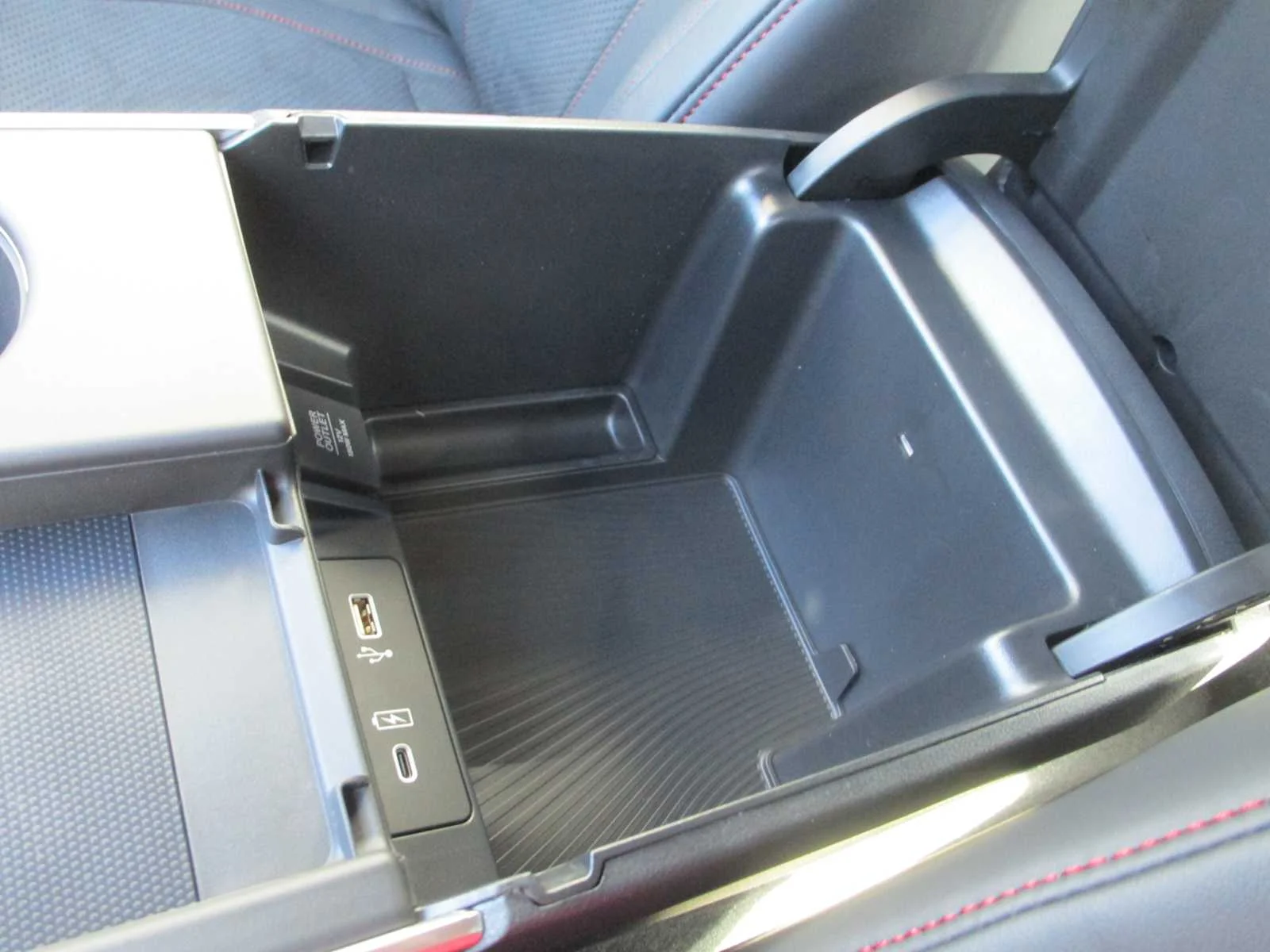 Used 2025 Majestic Black Pearl Acura w/A-Spec Package image 23