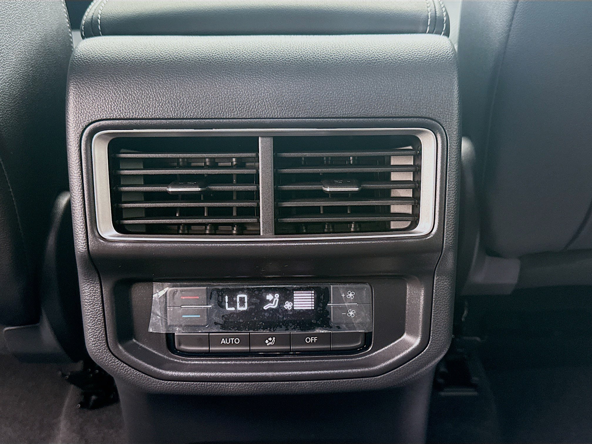 New 2026 Green Volkswagen 2.0T SE w/Technology image 19