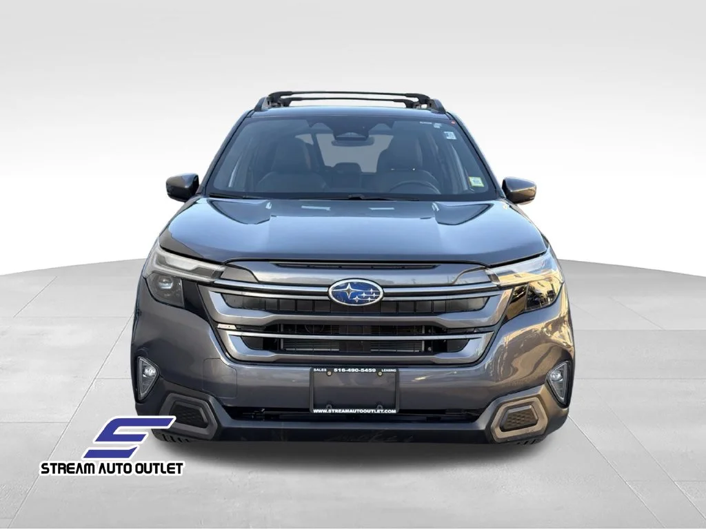 Used 2025 Gray Subaru Limited image 2