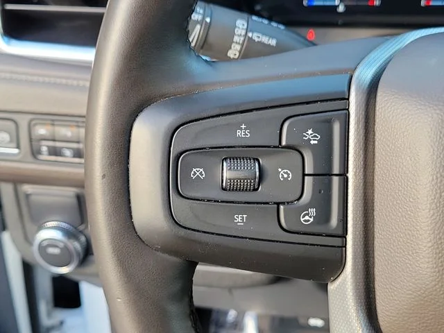 Used 2024 Summit White GMC Denali image 32