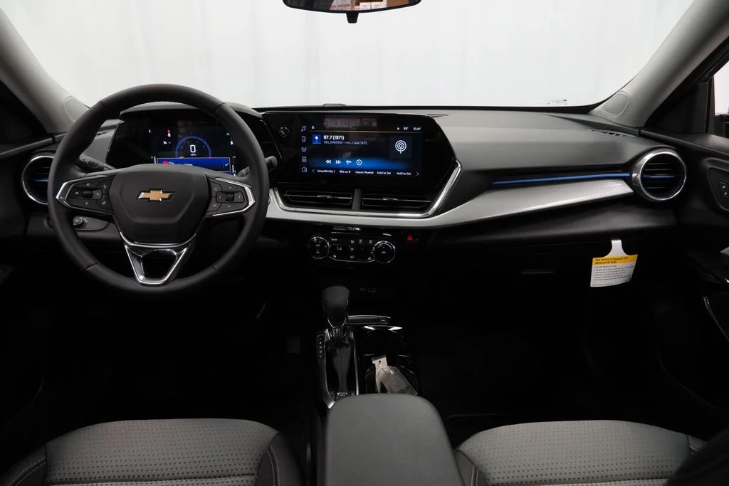 2026 Chevrolet Trax LT - Photo 7