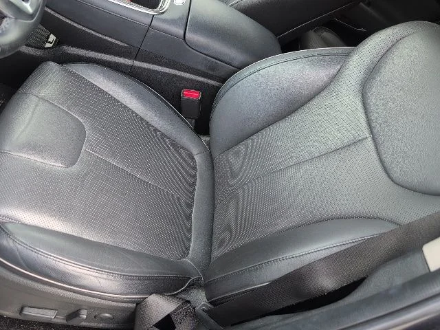 Used 2022 Gray Hyundai SEL image 21
