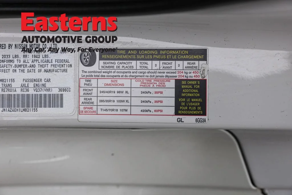 Used 2020 White Nissan Nismo image 34