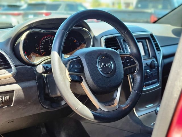 Used 2014 Red Jeep Laredo image 13