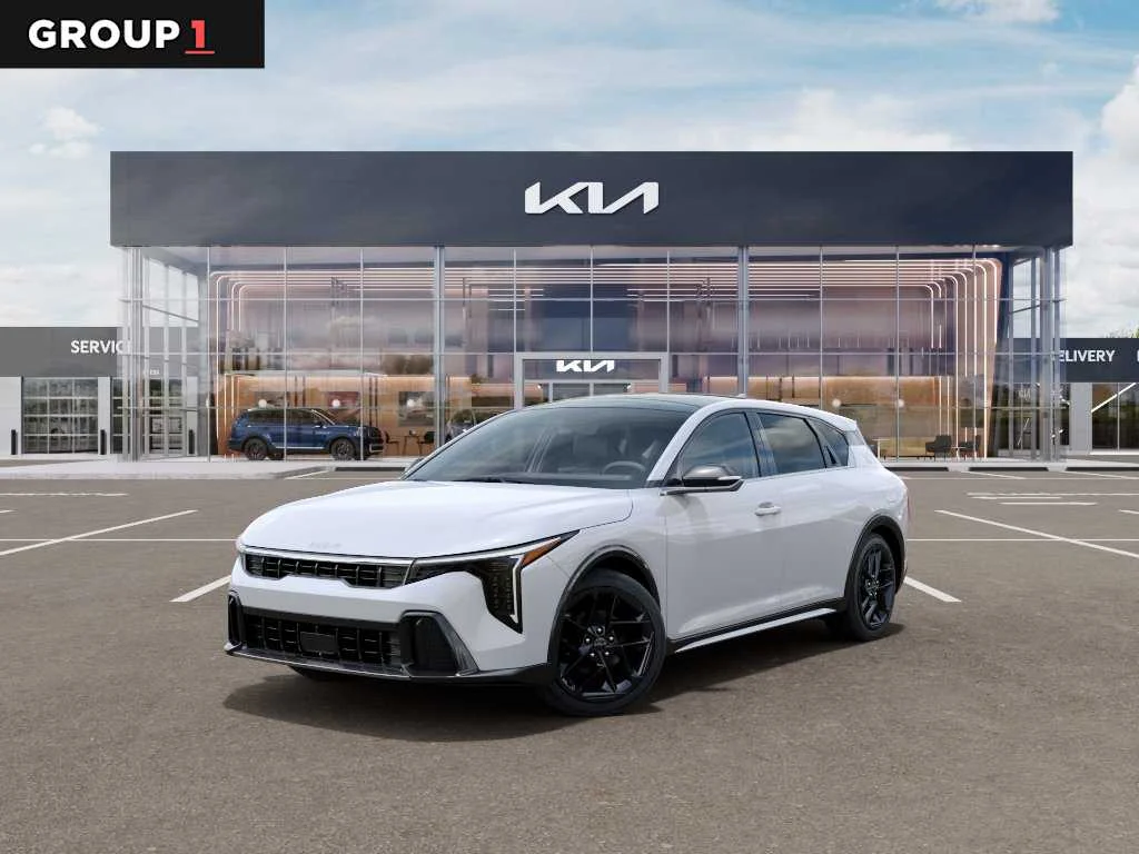 2026 Kia K4 GT-Line Turbo AT Hatchback's photo