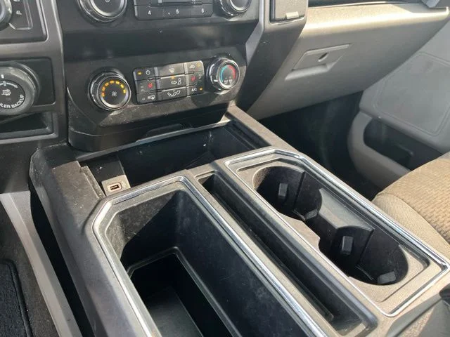 Used 2019 White Ford XLT image 24