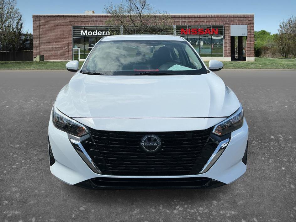 Certified Used 2024 Fresh Powder Nissan SV image 6