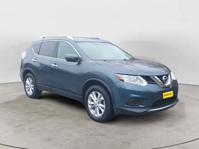 Used 2014 Graphite Blue Nissan SV image 3