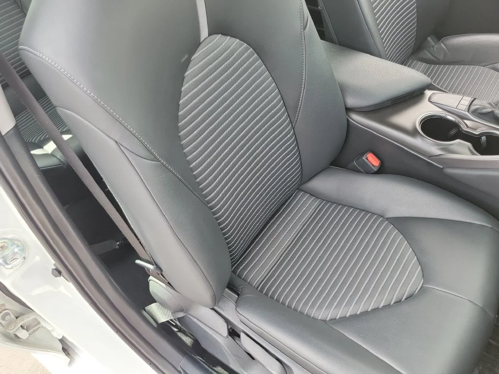 Used 2024 Ice Toyota SE image 20