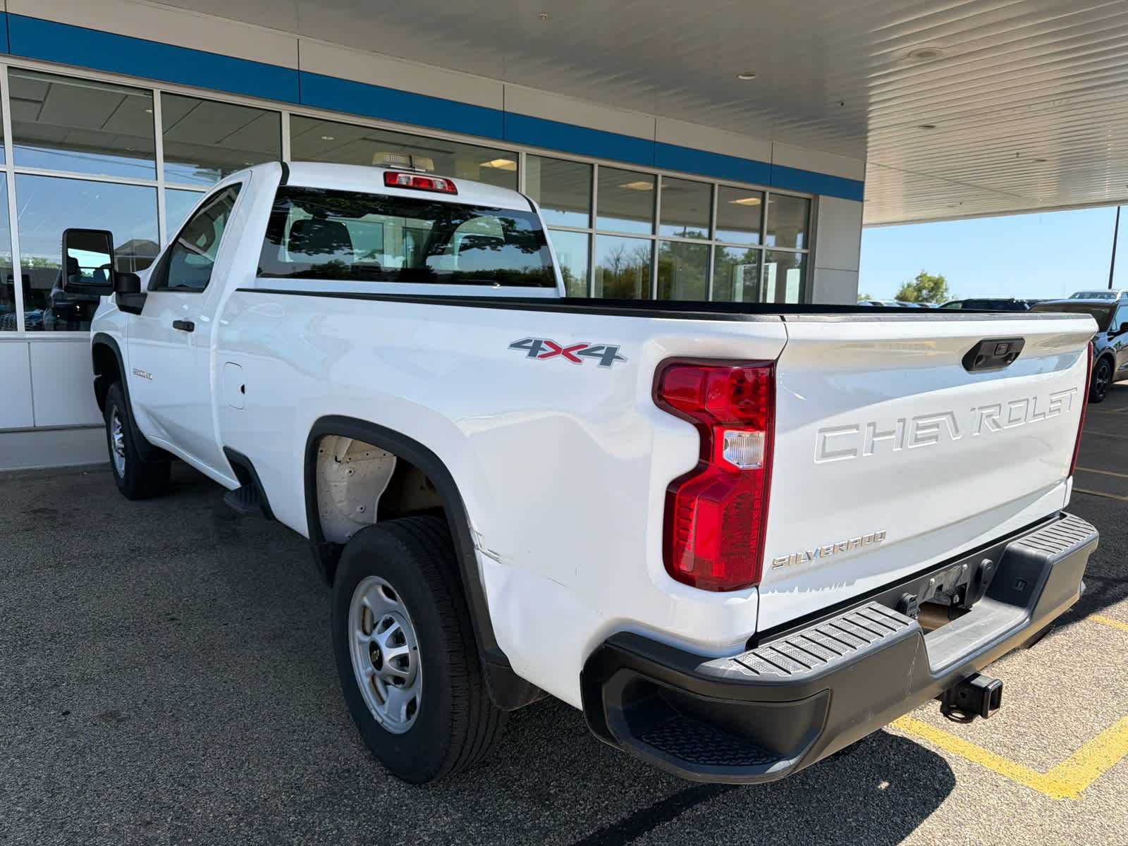 Certified Used 2022 Summit White Chevrolet WT image 5