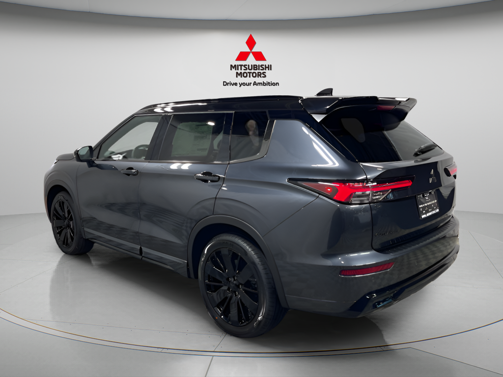New 2026  Mitsubishi Black Edition image 4