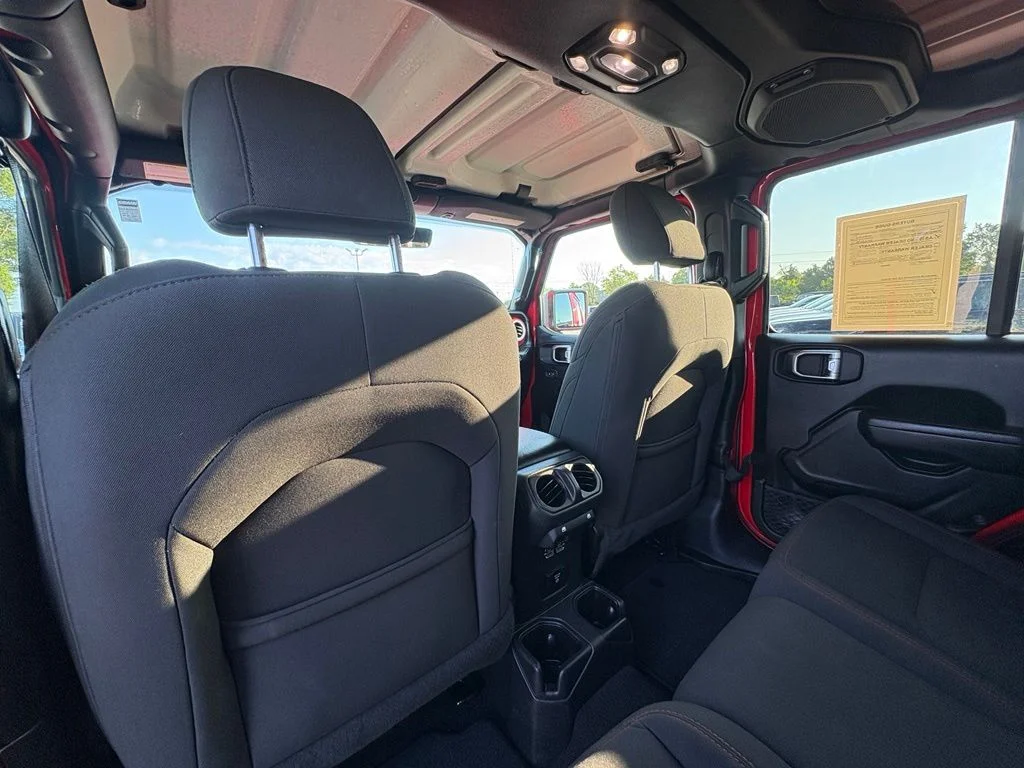 Used 2023 Red Jeep Rubicon image 25