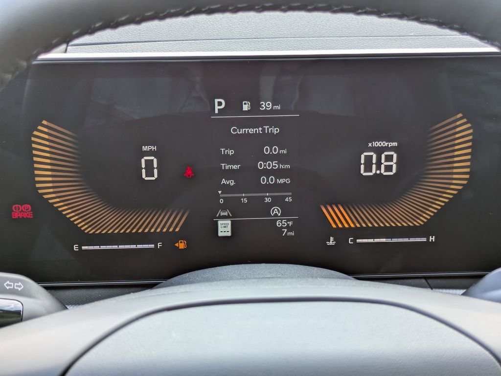 New 2026 Glacial White Pearl Kia LX image 28