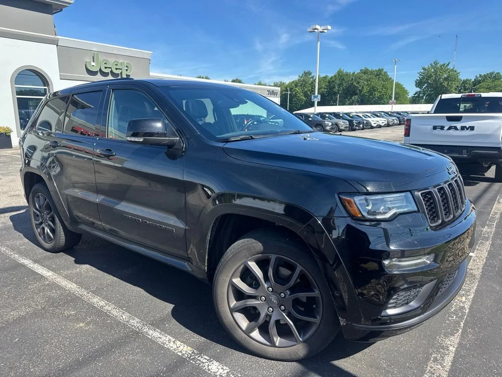 Used 2021 Black Jeep High Altitude image 9