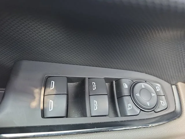 Used 2023 Gray Chevrolet ZR2 image 28