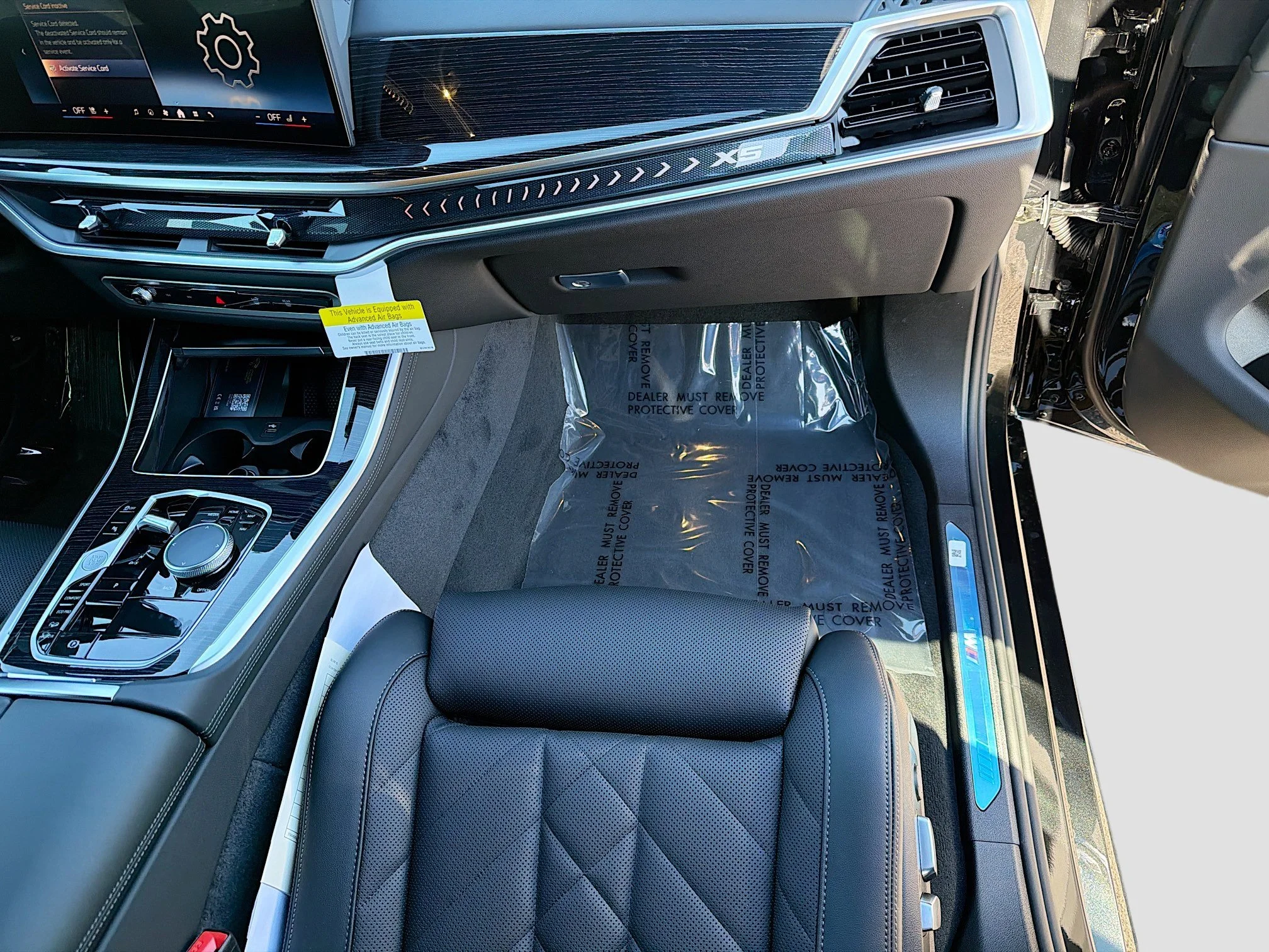New 2026 Black Sapphire Metallic BMW xDrive40i image 17