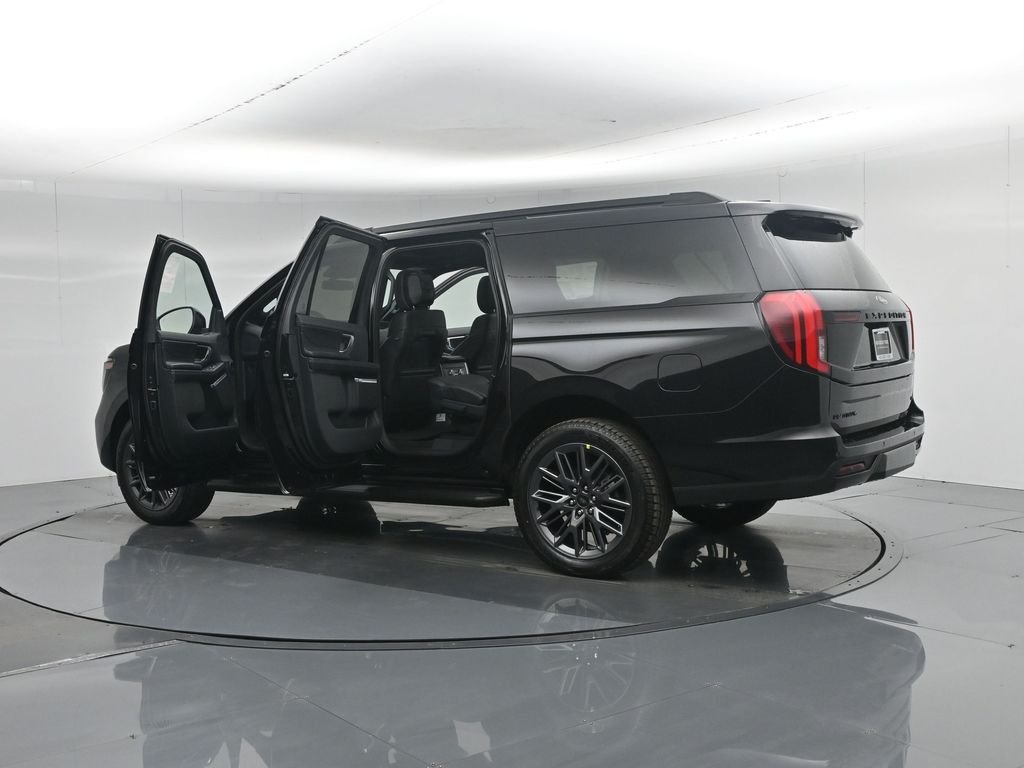 New 2026 Agate Black Metallic Ford Platinum image 36