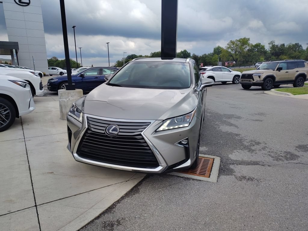 Used 2019 Atomic Silver Lexus 450h image 3