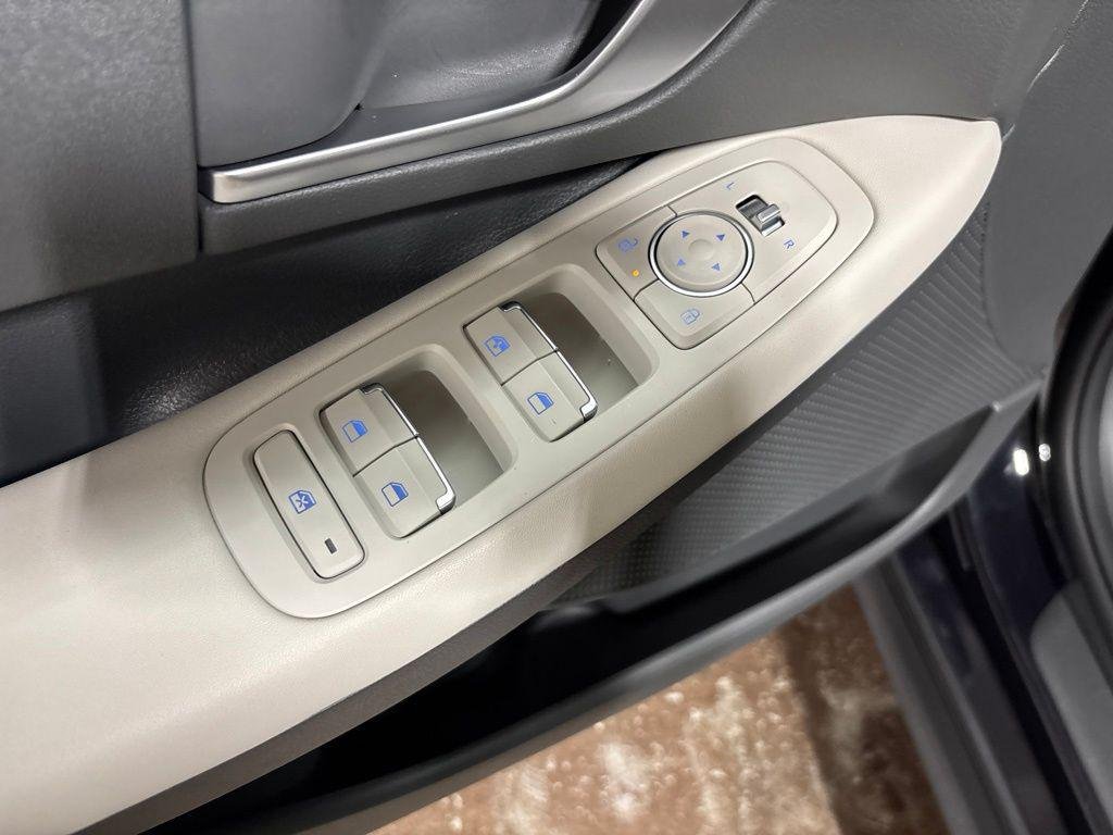New 2026 Blue Hyundai SE image 12
