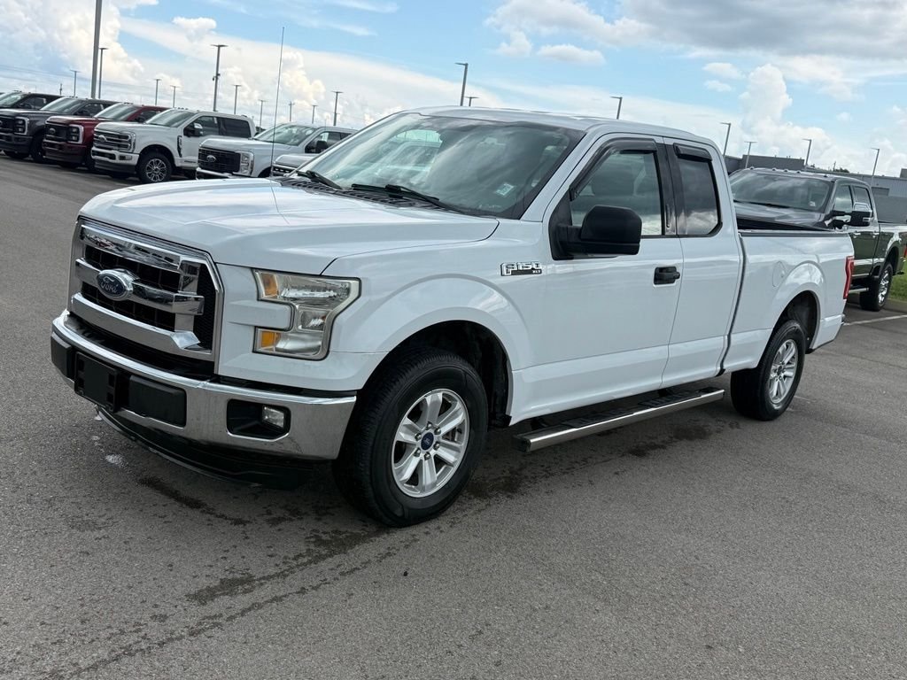 Used 2015 White Ford XLT image 19