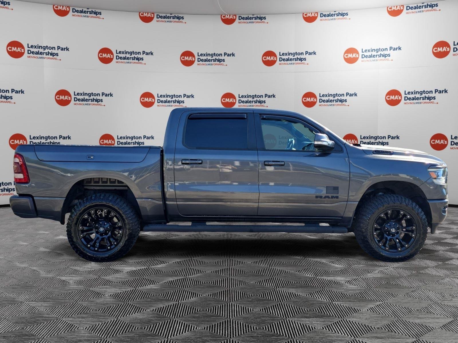 Used 2019 Granite Crystal Metallic Clearcoat Ram Big Horn/Lone Star image 8