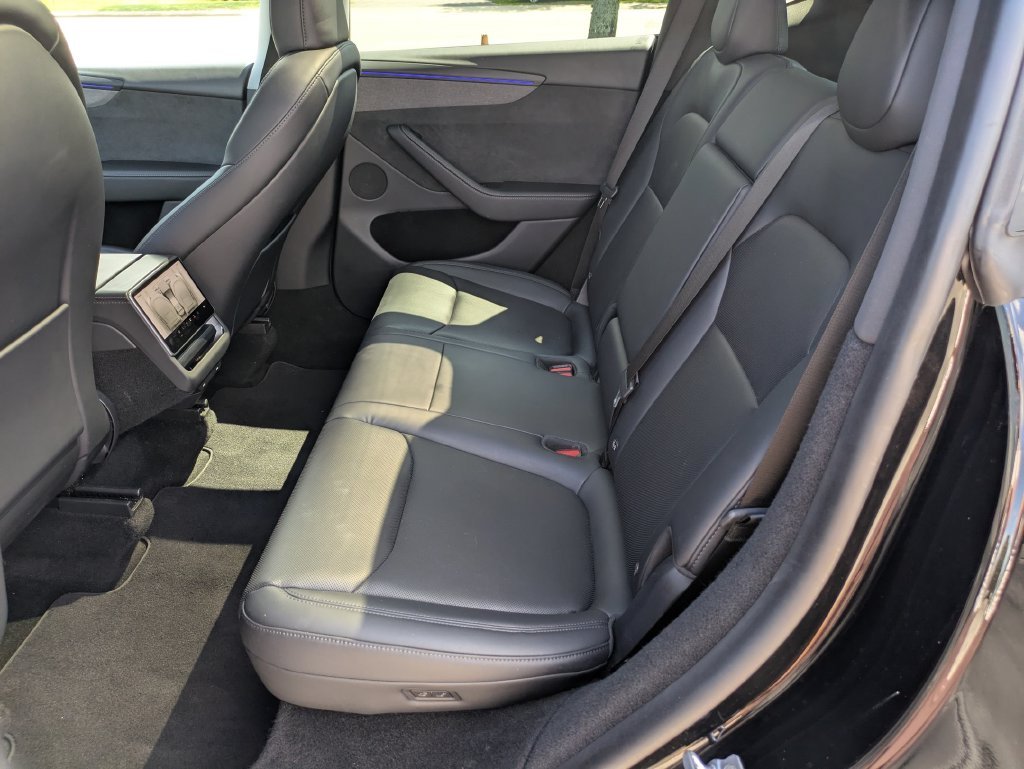 Used 2026 Black Tesla  image 18