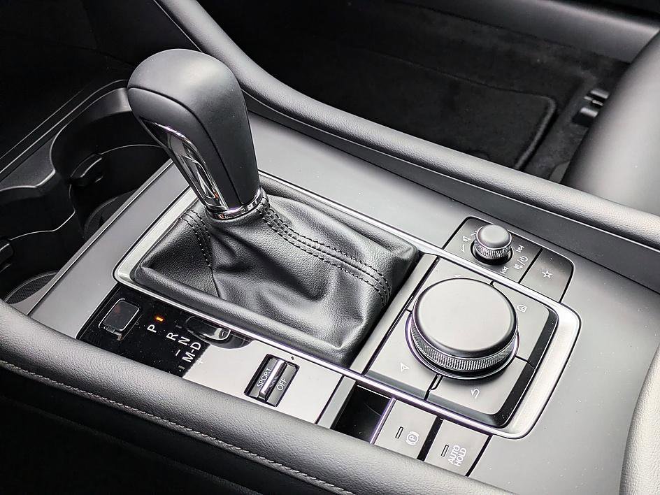 2026 Mazda Mazda3 Premium - Photo 23