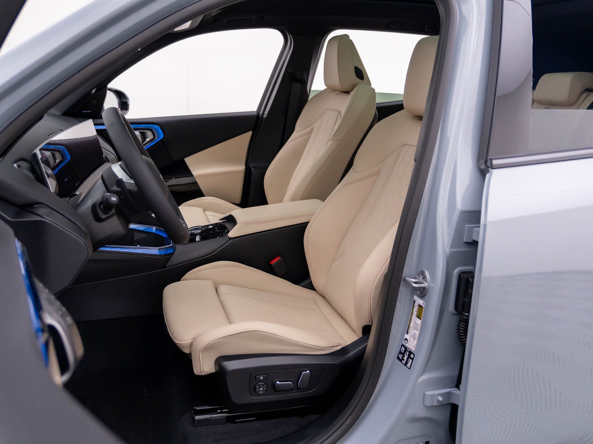 New 2026 Brooklyn Grey Metallic BMW 30 xDrive image 16
