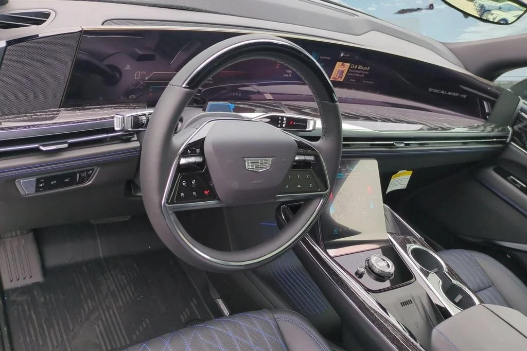 New 2026 Luna Metallic Cadillac Sport image 6