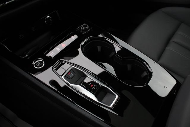 Used 2025 Glacier White Metallic Audi 2.0T Premium image 18