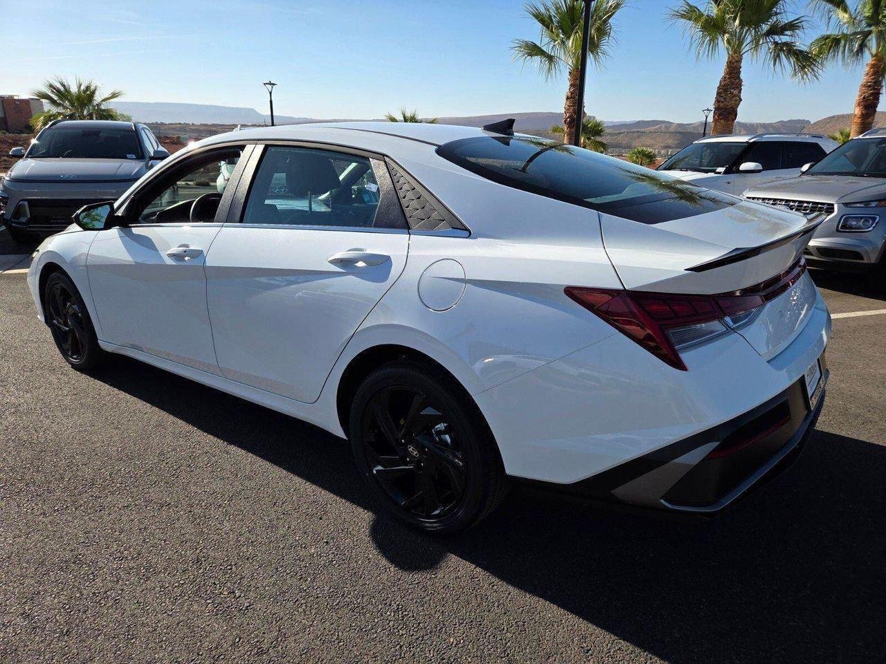 New 2026 White Hyundai SEL Sport image 4