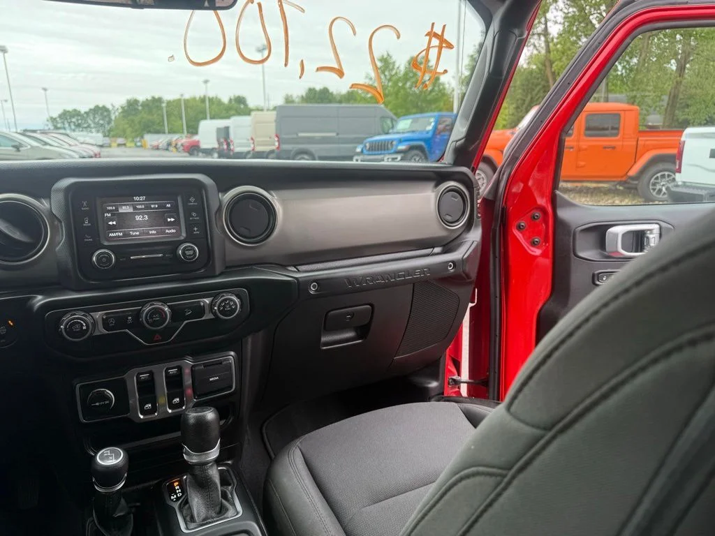 Certified Used 2019 Red Jeep Sport S image 45