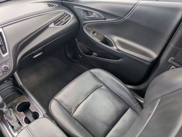 Used 2024 White Chevrolet LT image 16