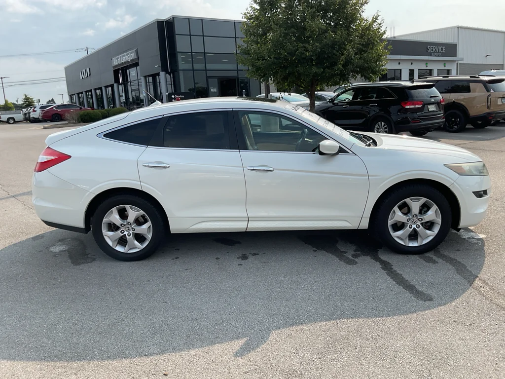 Used 2010 White Honda EX-L image 11