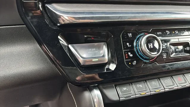 Used 2023 Sterling Metallic GMC Denali Ultimate image 29